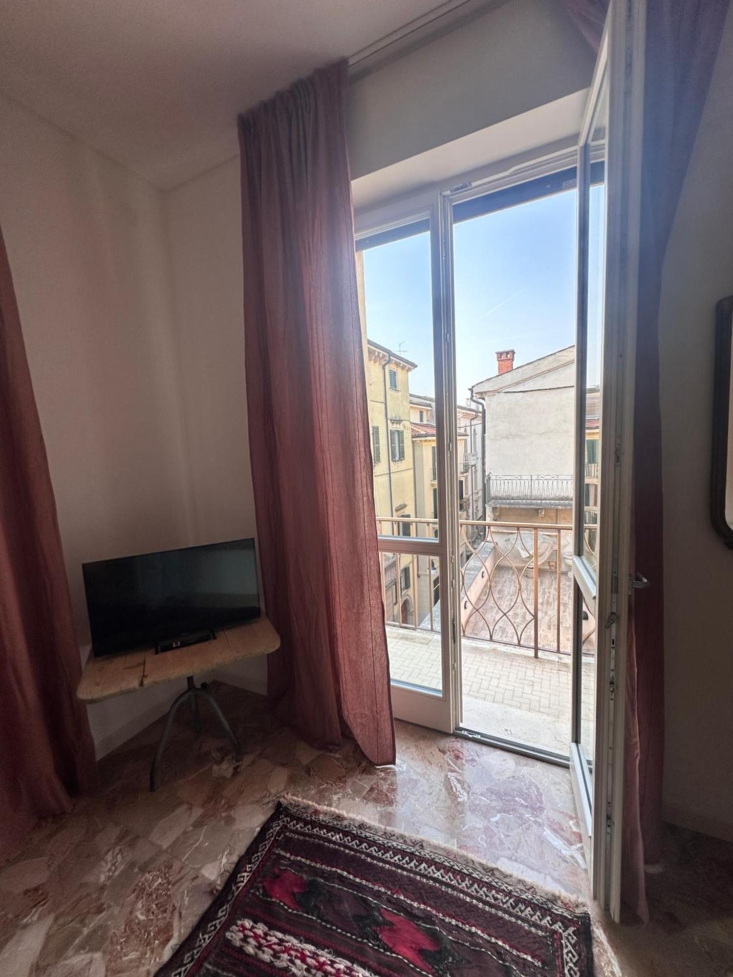 Catullo 12 Hotel Verona Kültér fotó